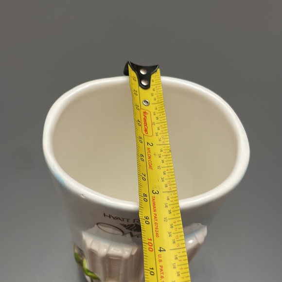 Vintage Hyatt Regency Waikiki Ceramic 3-D Tiki Mug Vase 5.5” Tall Aloha Hawaii - Picture 10 of 11